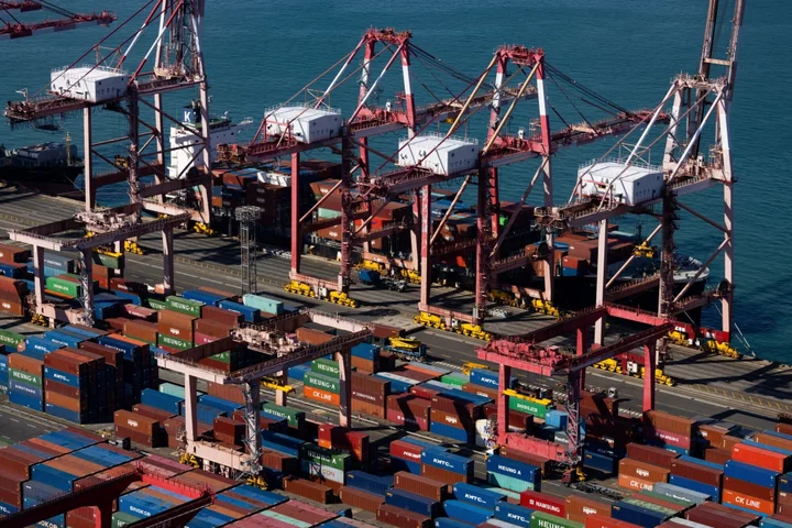 South Korea Early Exports Gain Shows Budding Global Recovery