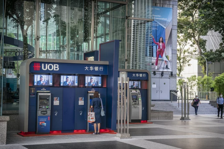 Singapore Bank UOB’s Profit Tops Estimates on Lending Income