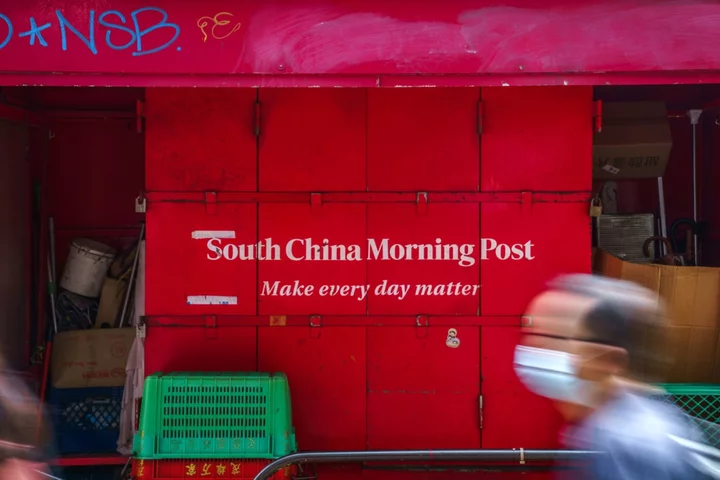 Hong Kong Reporter ‘Missing’ After China Trip Is Safe, SCMP Says