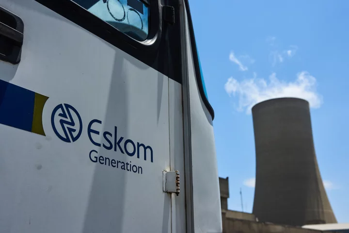 Eskom Wins Two-Notch Rating Boost From S&P on Bailout Plan