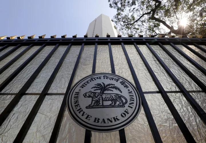 Indian cenbank seeks greater transparency in interest rates of floating rate retail loans