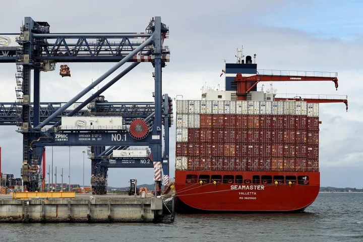 DP World Sees Significant Progress in Australia Port Resumption
