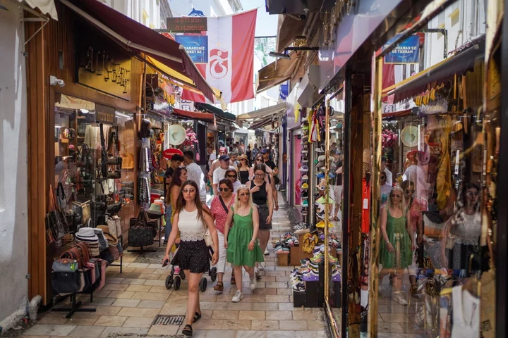 Turkish Inflation Surges More Than Forecast to End Long Slowdown