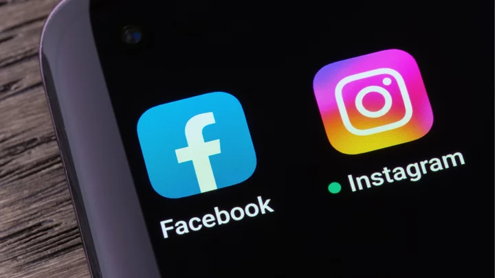 A Paid Version of Facebook and Instagram May Be Coming to the EU