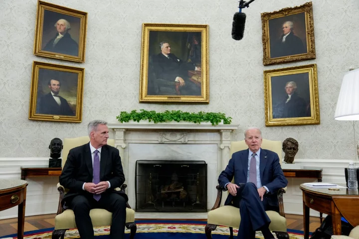 Biden ‘optimistic’ as McCarthy arrives for last-ditch debt talks