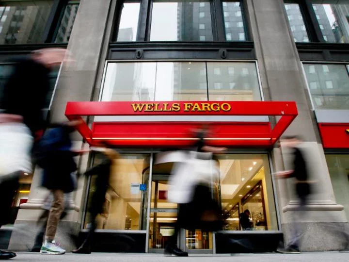 Wells Fargo overcharged nearly 11,000 investment accounts with advisory fees, SEC alleges