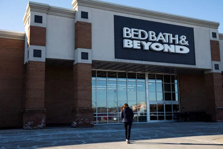 Overstock wins auction for some Bed Bath & Beyond assets