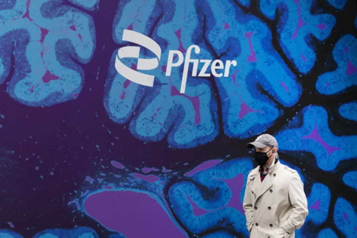 A continuing decline in sales of COVID-19 products clips revenue at Pfizer