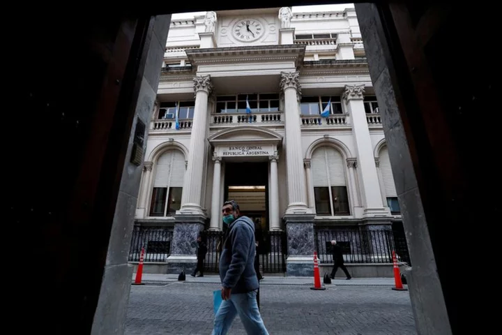 Argentina central bank to weigh rate hike at Thursday meeting -source