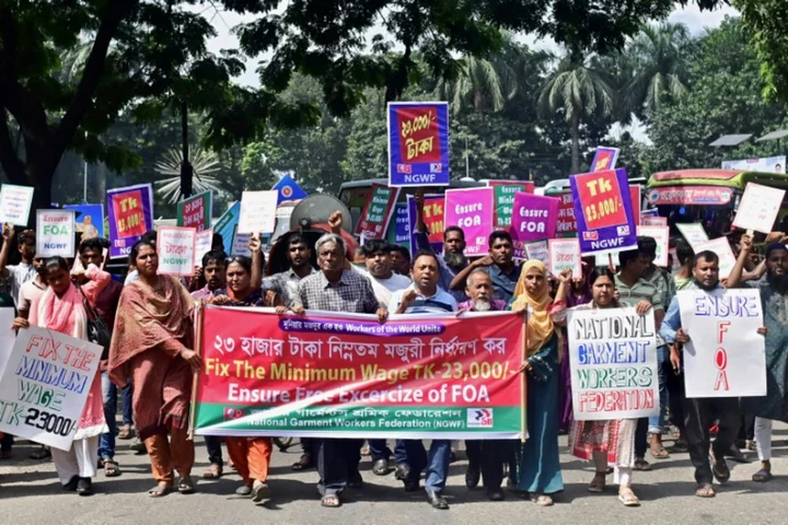 Two dead as Bangladesh garment workers protest low pay