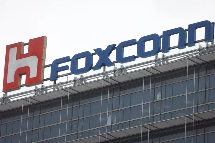 Foxconn unit to sign $194 million components plant deal with India's Tamil Nadu-source