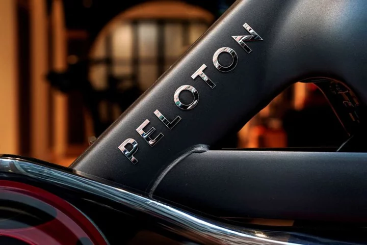 Peloton backpedals to near record low after bike recall