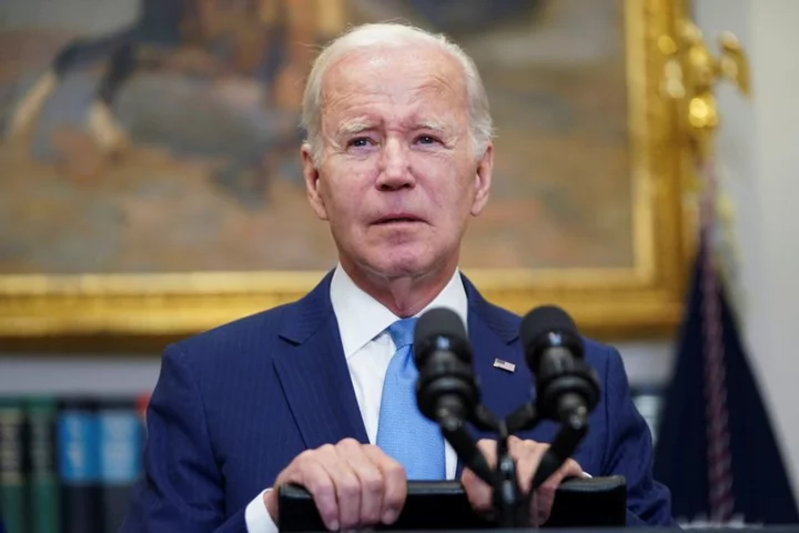 Explainer-Could Biden use the 14th Amendment to raise the US debt ceiling?